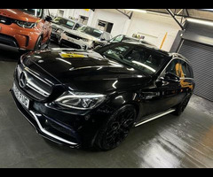 Mercedes-Benz C-class 4.0 AMG C 63S 5d 503 BHP ESTATE 6 MERCEDES SERVICES TO 62K MILES - 14