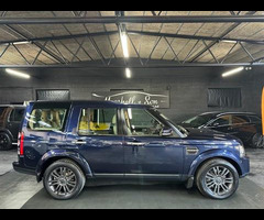 Land Rover DISCOVERY 4 3.0 SD V6 Graphite SUV 5dr Diesel Auto 4WD Euro 6 (s/s) (256 bhp) LANDROVER + - 3