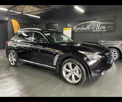 Infiniti QX70 3.0 QX70 30D GT PREMIUM 5d 235 BHP MALBEC BLACK - FRONT HEATED SEATS - 13