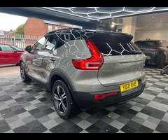 Volvo XC40 2.0 B4 MHEV R-Design DCT Auto Euro 6 (s/s) 5dr - 6