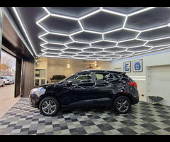 Hyundai ix35 2.0 CRDi SE Auto 4WD Euro 5 5dr - 6