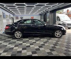 Mercedes-Benz E Class 2.1 E220 CDI BlueEfficiency Avantgarde Euro 5 (s/s) 4dr - 6