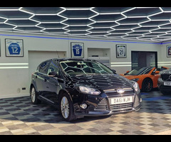 Ford Focus 1.6 Zetec Euro 5 5dr