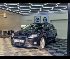 Ford Focus 1.6 Zetec Euro 5 5dr - 3