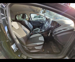 Ford Focus 1.6 Zetec Euro 5 5dr - 10