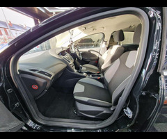 Ford Focus 1.6 Zetec Euro 5 5dr - 19