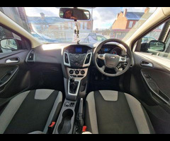 Ford Focus 1.6 Zetec Euro 5 5dr - 21