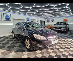 Vauxhall Astra 1.4 16v SRi Euro 5 5dr