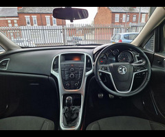 Vauxhall Astra 1.4 16v SRi Euro 5 5dr - 22