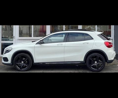 Mercedes-Benz GLA 2.1 GLA220d AMG Line (Premium Plus) SUV 5dr Diesel 7G-DCT 4MATIC Euro 6 (s/s) (177 - 29