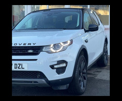 Land Rover Discovery Sport 2.0 TD4 HSE Black SUV 5dr Diesel Auto 4WD Euro 6 (s/s) (180 ps) - 34