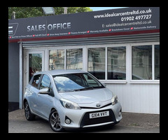 Toyota Yaris 1.5 VVT-h Trend Hatchback 5dr Petrol Hybrid CVT Euro 5 (101 ps)