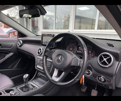 Mercedes-Benz A Class 1.5 A180d SE Hatchback 5dr Diesel Manual Euro 6 (s/s) (109 ps) - 7