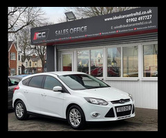 Ford Focus 1.6 Titanium Hatchback 5dr Petrol Powershift Euro 5 (125 ps) - 6