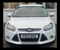 Ford Focus 1.6 Titanium Hatchback 5dr Petrol Powershift Euro 5 (125 ps) - 30