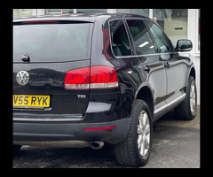 Volkswagen Touareg 2.5 TDI SE Sport SUV 5dr Diesel Automatic (273 g/km, 172 bhp) - 8