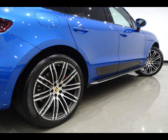 Porsche Macan 3.6T (440 PS) TURBO PERFORMANCE PDK 4WD ( EURO 6 ) (S/S) 5DR + £18K EXTRAS + NAV + PAN - 55