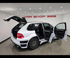 Porsche Cayenne 4.5 V8 S (340 BHP) TIPTRONIC S AWD + XCLUSIVE CUSTOMZ BODY KIT + 22" ALLOYS + E/SUNR - 30