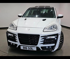 Porsche Cayenne 4.5 V8 S (340 BHP) TIPTRONIC S AWD + XCLUSIVE CUSTOMZ BODY KIT + 22" ALLOYS + E/SUNR - 50