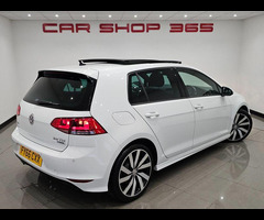 Volkswagen Golf 2.0 TDI BMT (150 PS) R LINE EDITION MANUAL ( EURO 6 ) S/S 5DR + NAV + PANORAMIC E/SU - 7