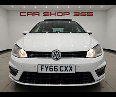 Volkswagen Golf 2.0 TDI BMT (150 PS) R LINE EDITION MANUAL ( EURO 6 ) S/S 5DR + NAV + PANORAMIC E/SU - 50