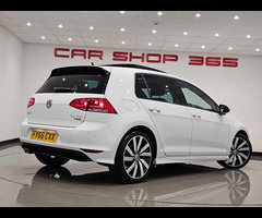 Volkswagen Golf 2.0 TDI BMT (150 PS) R LINE EDITION MANUAL ( EURO 6 ) S/S 5DR + NAV + PANORAMIC E/SU - 70