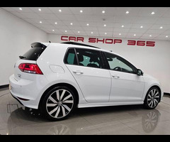 Volkswagen Golf 2.0 TDI BMT (150 PS) R LINE EDITION MANUAL ( EURO 6 ) S/S 5DR + NAV + PANORAMIC E/SU - 72