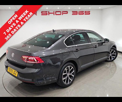 Volkswagen Passat 2.0 TDI EVO SEL Saloon 4dr Diesel DSG Euro 6 (s/s) (150 ps) + NAV + E/HEATED LEATH - 7