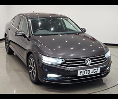 Volkswagen Passat 2.0 TDI EVO SEL Saloon 4dr Diesel DSG Euro 6 (s/s) (150 ps) + NAV + E/HEATED LEATH - 53