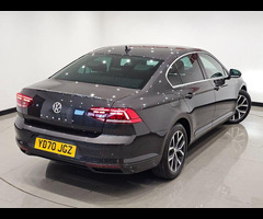 Volkswagen Passat 2.0 TDI EVO SEL Saloon 4dr Diesel DSG Euro 6 (s/s) (150 ps) + NAV + E/HEATED LEATH - 67