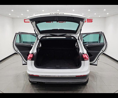 Volkswagen Tiguan 2.0 TDI SEL SUV 5dr Diesel DSG 4Motion Euro 6 (s/s) (150 ps) + NAV + VIRTUAL COCKP - 28