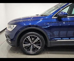 Volkswagen Tiguan 2.0 TDI SE Navigation SUV 5dr Diesel DSG 4Motion Euro 6 (s/s) (150 ps) + NAV + DIA - 36