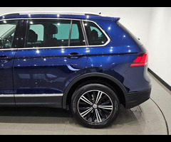 Volkswagen Tiguan 2.0 TDI SE Navigation SUV 5dr Diesel DSG 4Motion Euro 6 (s/s) (150 ps) + NAV + DIA - 38