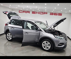 Vauxhall Grandland X 1.6 Turbo D BlueInjection SE SUV 5dr Diesel Auto Euro 6 (s/s) (120 ps) + CRUISE - 28