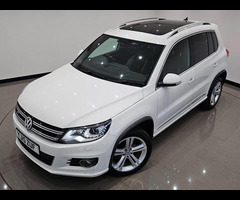 Volkswagen Tiguan 2.0 TDI (150 PS) BLUEMOTION TECH R-LINE 4MOTION 4WD EURO 6 (S/S) 5DR + NAV + PANOR - 48