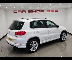 Volkswagen Tiguan 2.0 TDI (150 PS) BLUEMOTION TECH R-LINE 4MOTION 4WD EURO 6 (S/S) 5DR + NAV + PANOR - 70