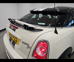 MINI Coupe 2.0 Cooper SD Coupe 2dr Diesel Manual Euro 5 (s/s) (143 ps) + CHILI PACK + LEATHER SPORT - 70