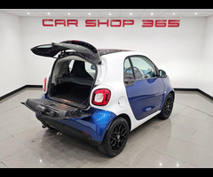 Smart Fortwo 1.0 Proxy (Premium) Coupe 2dr Petrol Manual Euro 6 (s/s) (71 ps) + NAV + 1/2 LEATHER SE - 31