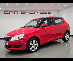 SKODA Fabia 1.2 12V SE (69 PS) EURO 5 5DR HATCHBACK + AIR CON + REVERSING CAMERA + 15 INCH ALLOYS - 34