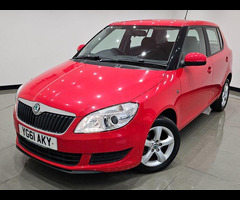 SKODA Fabia 1.2 12V SE (69 PS) EURO 5 5DR HATCHBACK + AIR CON + REVERSING CAMERA + 15 INCH ALLOYS - 37