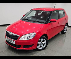 SKODA Fabia 1.2 12V SE (69 PS) EURO 5 5DR HATCHBACK + AIR CON + REVERSING CAMERA + 15 INCH ALLOYS - 38