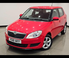 SKODA Fabia 1.2 12V SE (69 PS) EURO 5 5DR HATCHBACK + AIR CON + REVERSING CAMERA + 15 INCH ALLOYS - 39