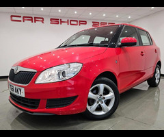 SKODA Fabia 1.2 12V SE (69 PS) EURO 5 5DR HATCHBACK + AIR CON + REVERSING CAMERA + 15 INCH ALLOYS - 40