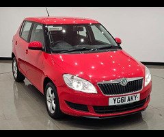 SKODA Fabia 1.2 12V SE (69 PS) EURO 5 5DR HATCHBACK + AIR CON + REVERSING CAMERA + 15 INCH ALLOYS - 47