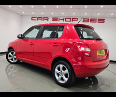 SKODA Fabia 1.2 12V SE (69 PS) EURO 5 5DR HATCHBACK + AIR CON + REVERSING CAMERA + 15 INCH ALLOYS - 50