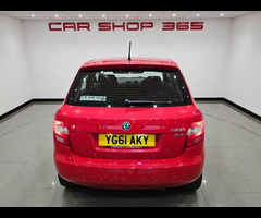 SKODA Fabia 1.2 12V SE (69 PS) EURO 5 5DR HATCHBACK + AIR CON + REVERSING CAMERA + 15 INCH ALLOYS - 54