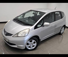 Honda Jazz 1.4 I-VTEC ES (100 PS) MANUAL 5DR + AIR CON - 44