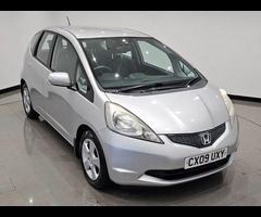 Honda Jazz 1.4 I-VTEC ES (100 PS) MANUAL 5DR + AIR CON - 57