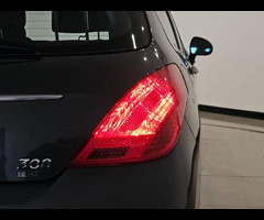 Peugeot 308 1.6 E-HDI ACTIVE (112 bhp) MANUAL ( EURO 5 ) 5DR HATCHBACK + AIR CON + SONY RADIO-CD-AUX - 29