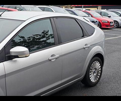 Ford Focus 2.0 Titanium Hatchback 5dr Petrol Manual (170 g/km, 143 bhp) + SONY HIFI + PARKING AID + - 15